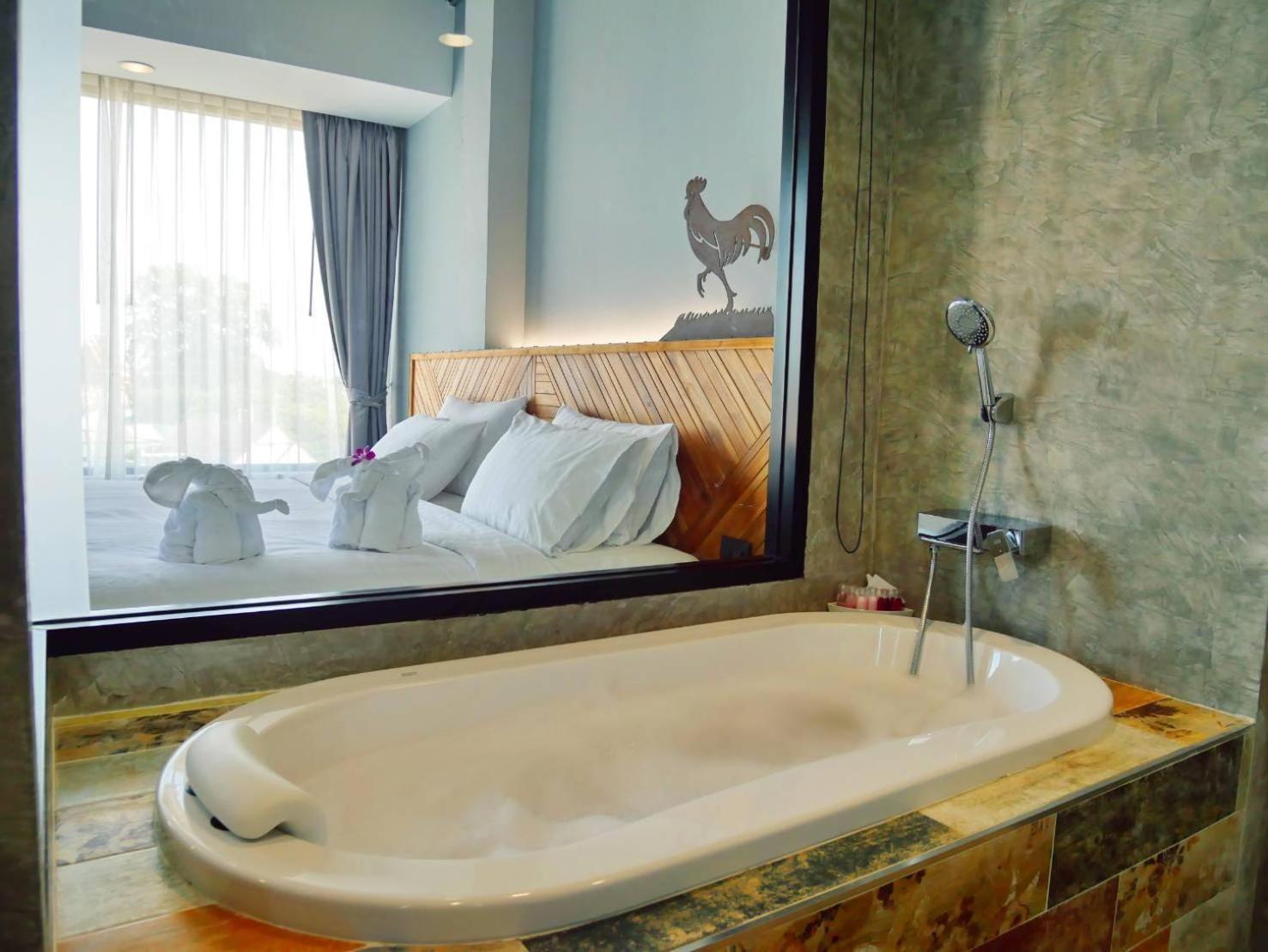 Ou Hotel Phitsanulok Zewnętrze zdjęcie