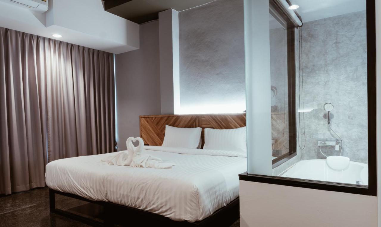 Ou Hotel Phitsanulok Zewnętrze zdjęcie